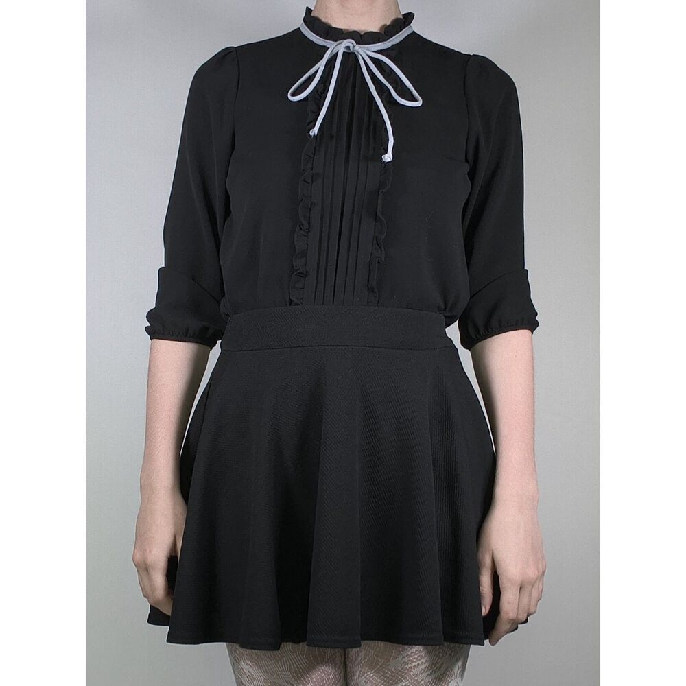 Ruffled 3-Quarter Sleeved Blouse